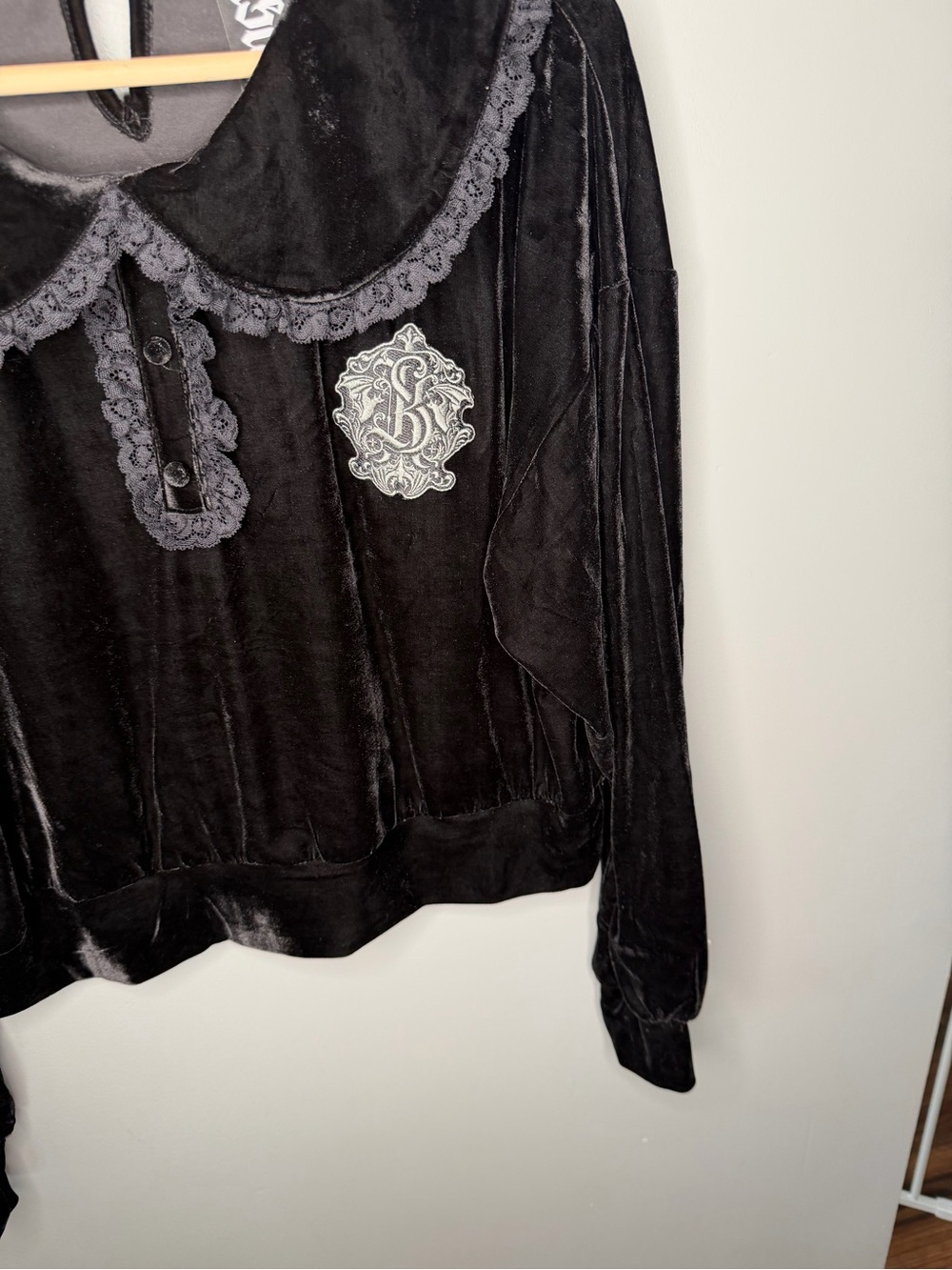KILLSTAR Black Velvet Peter Pan Collar Lace Trimmed Blouse - Picture 6 of 12